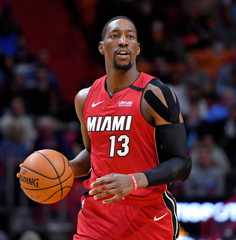 nba百大球星评选约基奇库里进前50,美媒评nba现役十大中锋