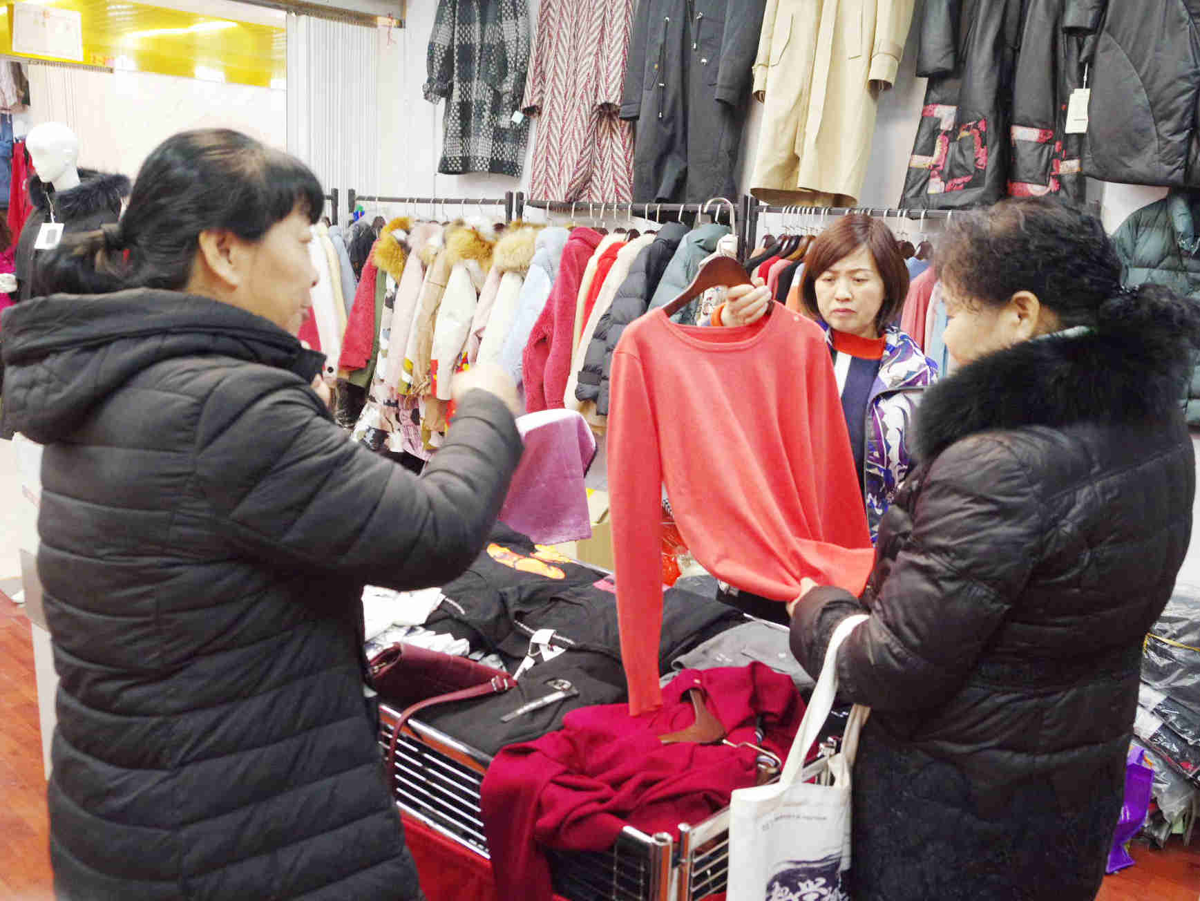 迎新年大清仓,迎新春降价促销