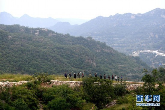 娑夊幙鍚庢睜鎰氬叕绉诲北鍥剧墖,澶灞卞尯鑴辫传鏀诲潥鏁呬簨