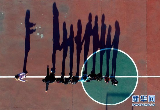 娑夊幙鍚庢睜鎰氬叕绉诲北鍥剧墖,澶灞卞尯鑴辫传鏀诲潥鏁呬簨