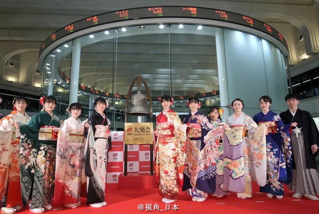 戈恩逃跑路线查明坐新干线到大阪出逃半年的水豚被捉一条金枪鱼1.9亿