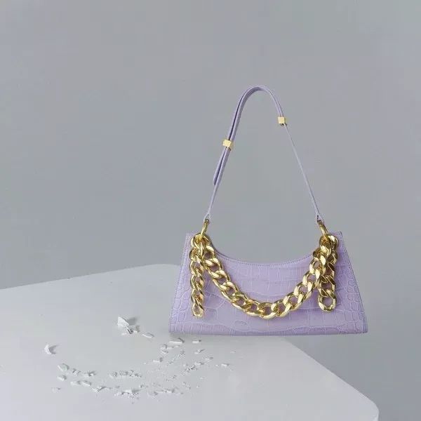 美人计|包越买越小，以后气垫也要买超薄