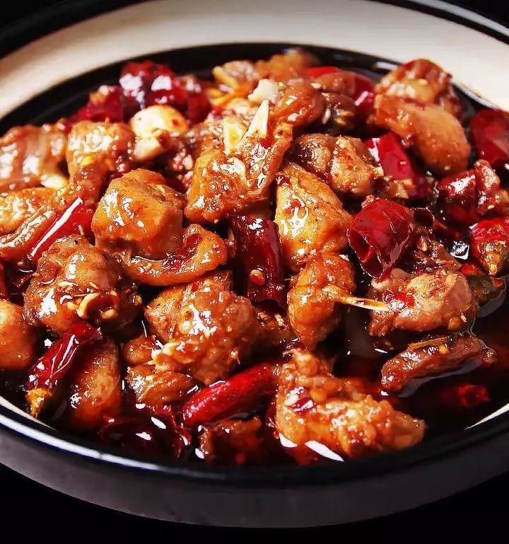 吃过10个算我输！本地人盖戳的年货清单揭秘