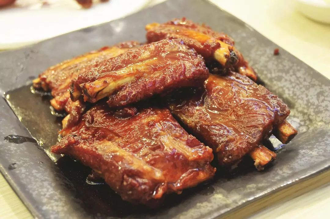 吃过10个算我输！本地人盖戳的年货清单揭秘