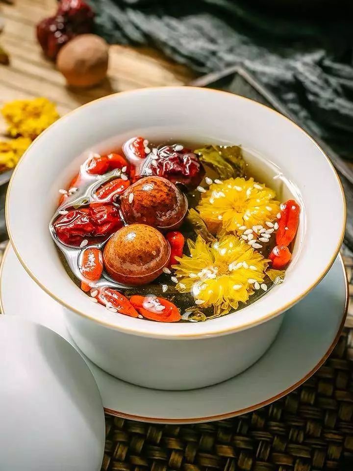 吃过10个算我输！本地人盖戳的年货清单揭秘