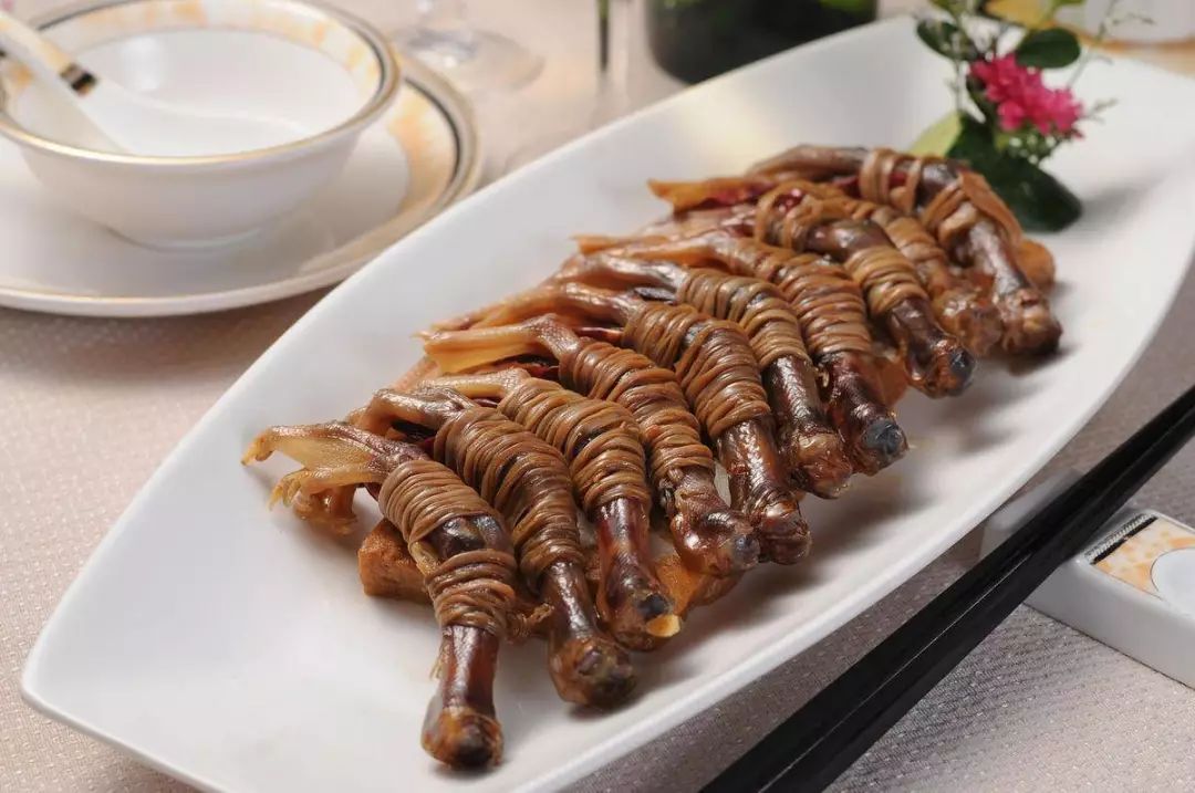 吃过10个算我输！本地人盖戳的年货清单揭秘