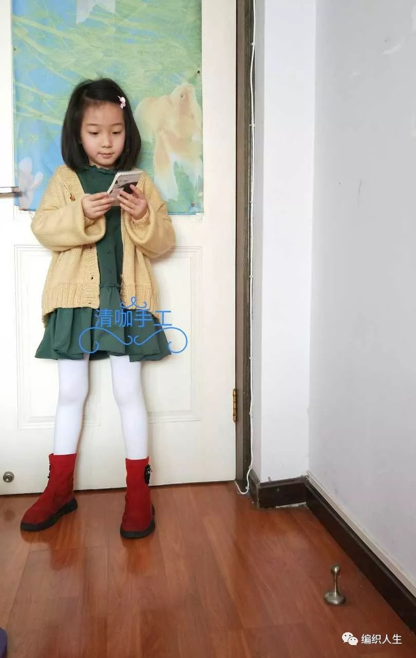 适合小个子的短款棒针毛衣v领,女士粗棒针v领毛衣开衫