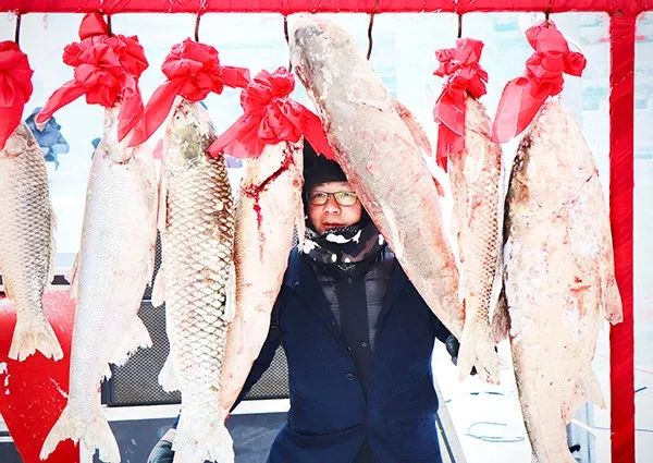 「吉农亮点」2966666元！2019年“查干湖冬捕”头鱼成交价创新高