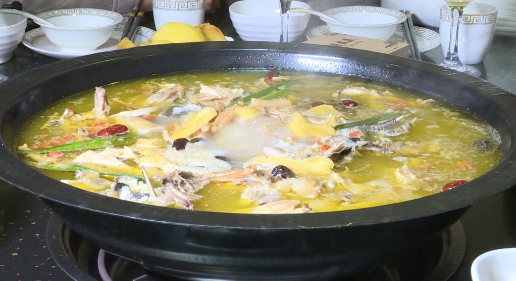 美食品尝特色菜,美食品味享受