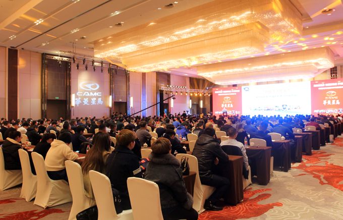 华菱星马中重卡,华菱星马性能参数