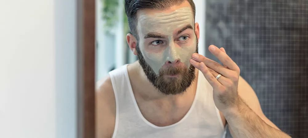 鼻子周围全是粉刺黑头,鼻子周围黑头反反复复毛孔大