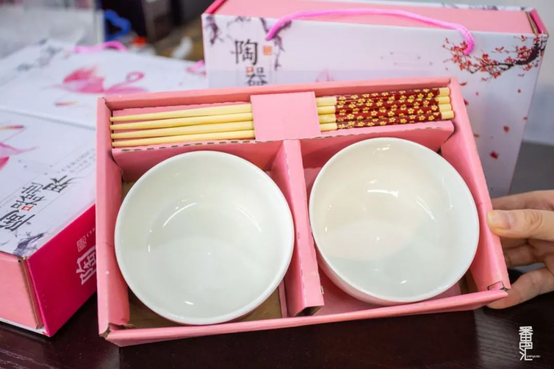 仅6天！南村服装厂特卖会开抢，卫衣100元3件！羽绒买一送一