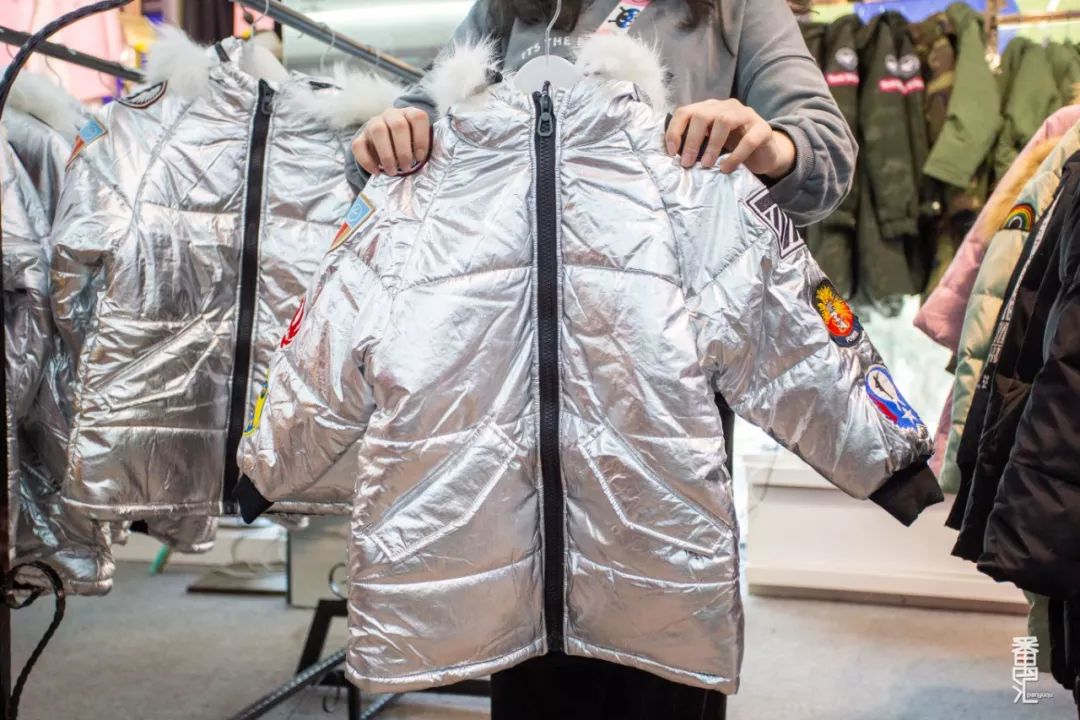 仅6天！南村服装厂特卖会开抢，卫衣100元3件！羽绒买一送一