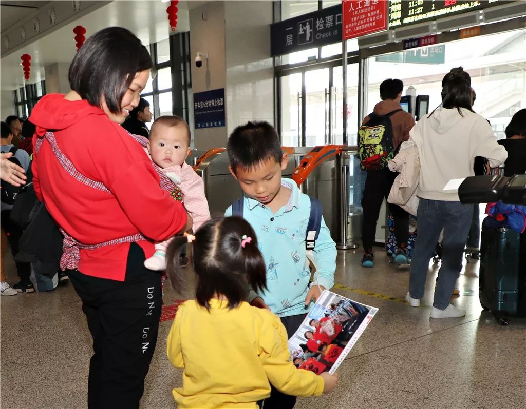 “我回来了!”春运第一天,贵港用最温暖的方式欢迎你回家