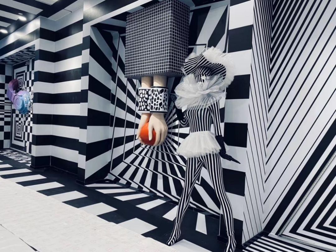 月色初现，碧源匠心之作，惠济区月湖广场缔造女性品质生活新篇章