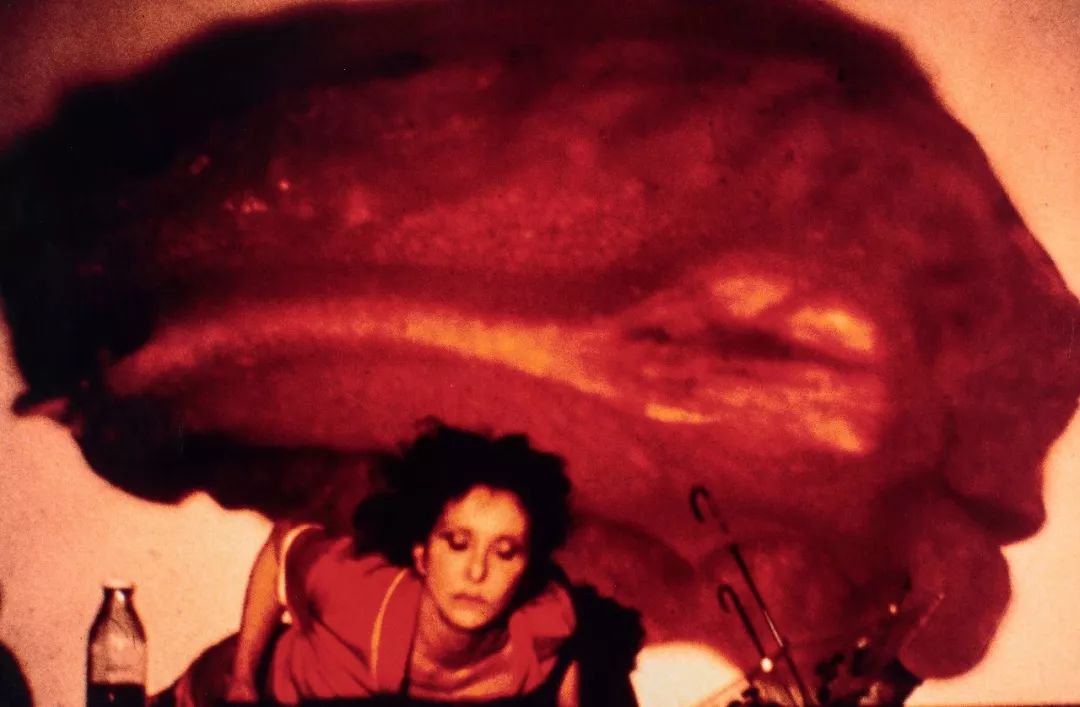 她用裸体创作,还能摆脱“女权”标签吗?