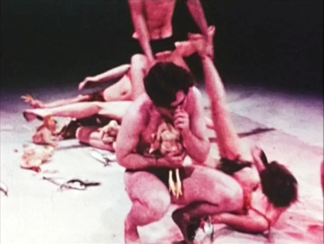 她用裸体创作,还能摆脱“女权”标签吗?