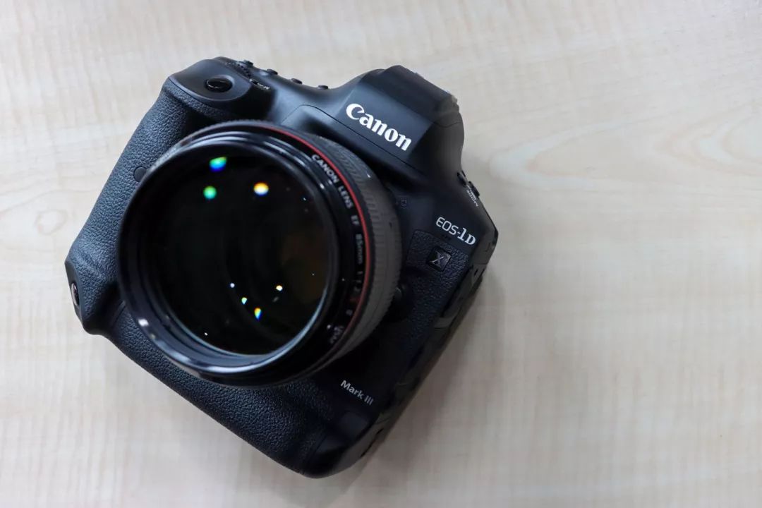 攒钱吧!最强的EOS来了