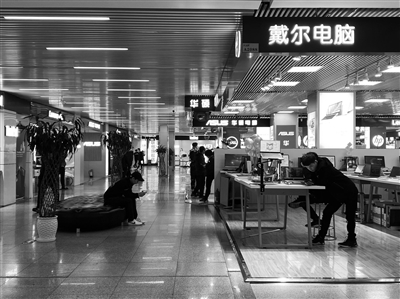 电脑销量大幅下滑,电脑市场萧条