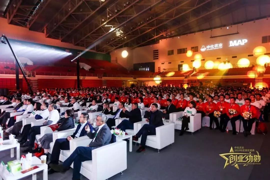 有一种成功叫继续努力永不言弃,有一种骄傲叫坚持