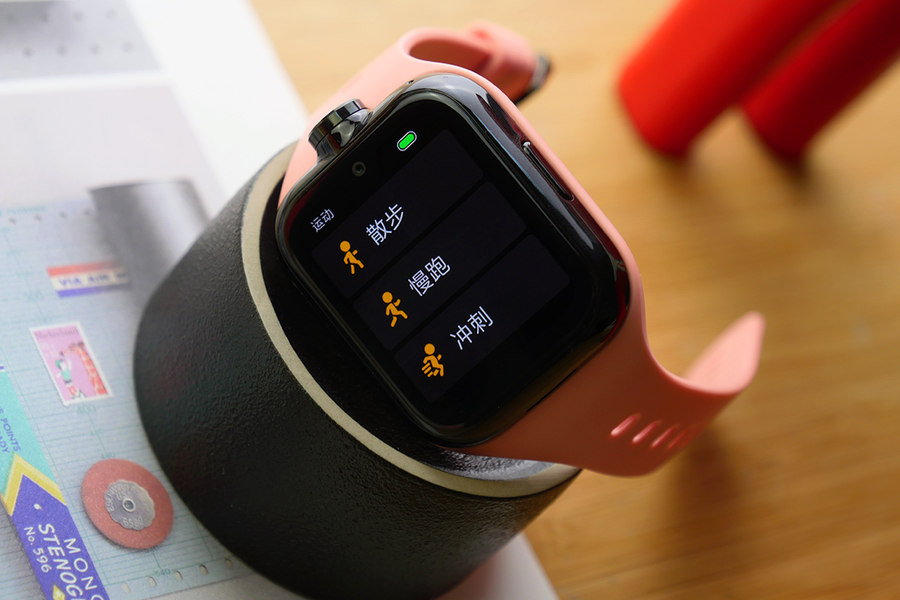 旗舰配置功能全面小米米兔儿童学习手表4Pro体验