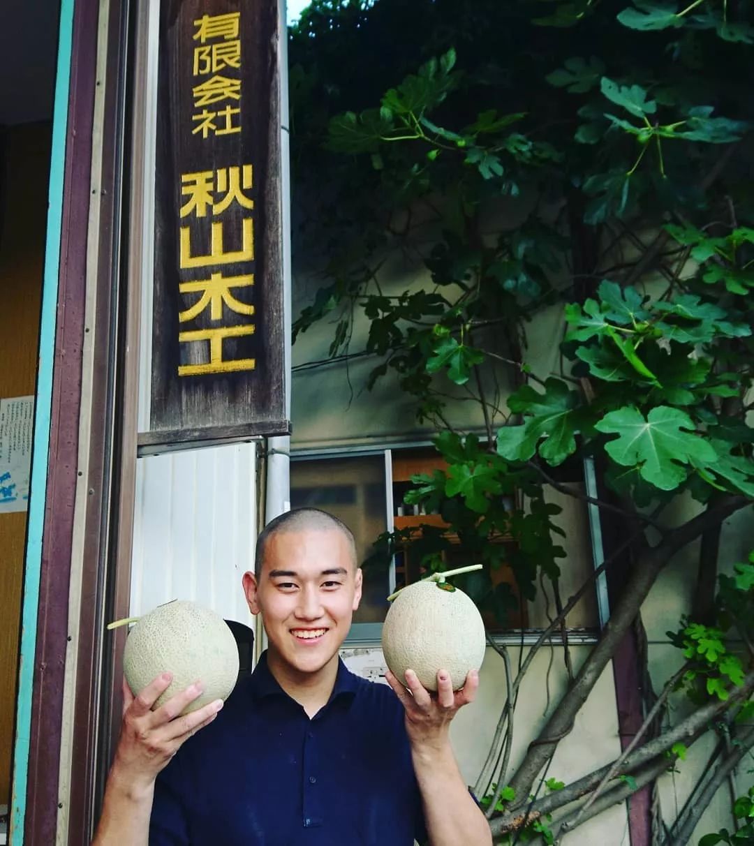 8年不许用手机、不许谈恋爱，他痛骂过的60个光头后来都成了日本大师...