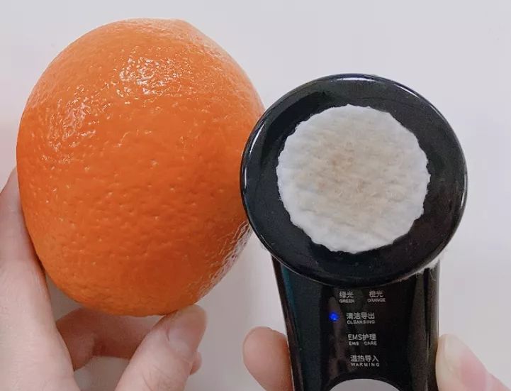 洗完脸后脸部还是能擦出脏东西,洗完脸后才知道脸上这么脏