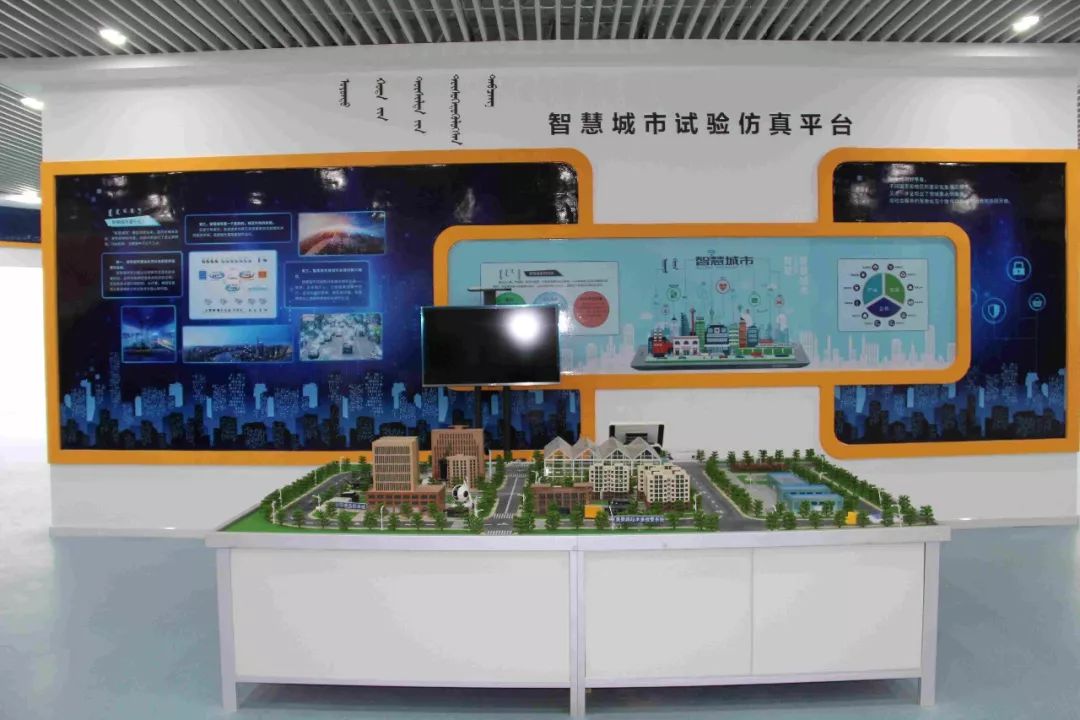 赤峰蒙中好吗,赤峰蒙中图片