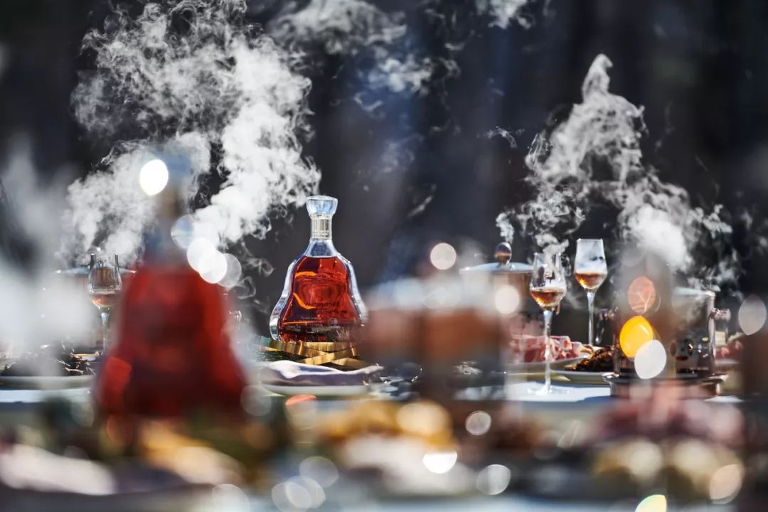 收获再多“第一次”的旅途，不及与人分享的一桌饭菜