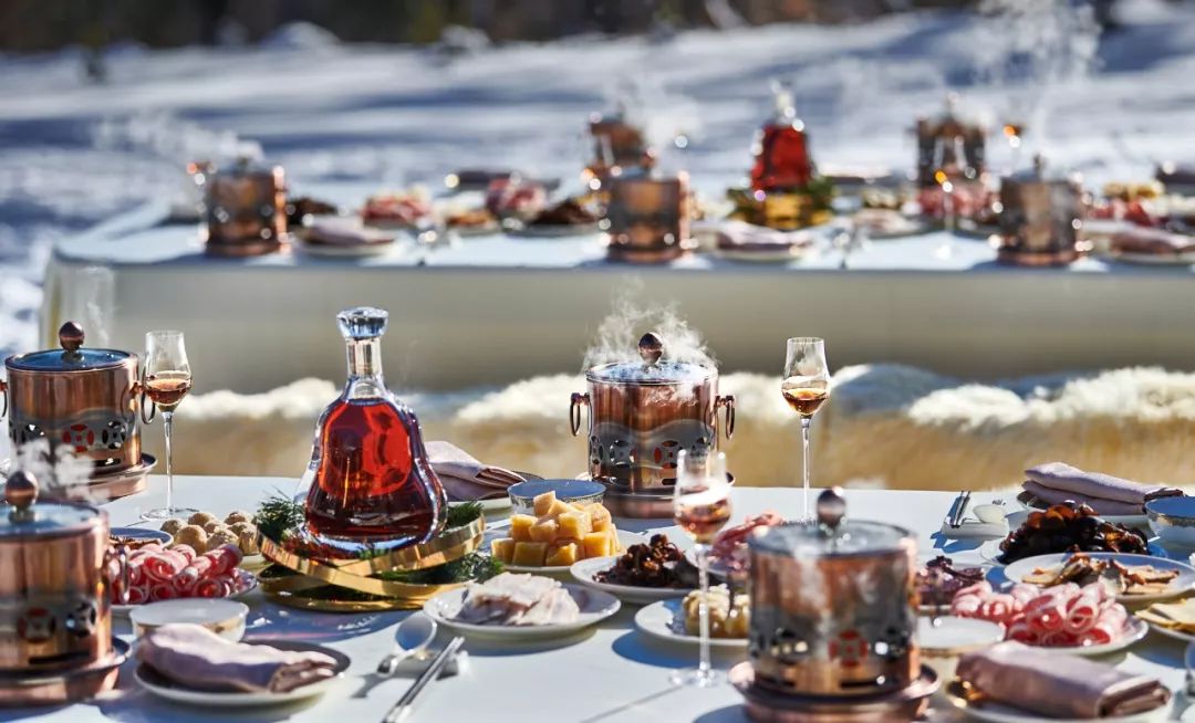 收获再多“第一次”的旅途，不及与人分享的一桌饭菜