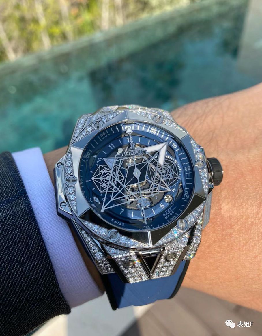 买表买真力时,宝格丽机械表什么档次