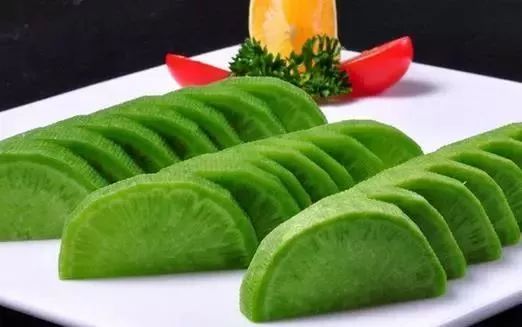 腊梅不是梅,腊梅不是梅花吗