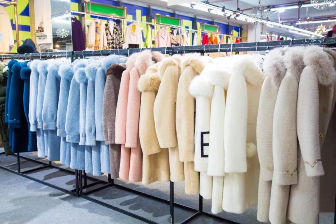 羽绒城清仓特价直播,羽绒服装清仓