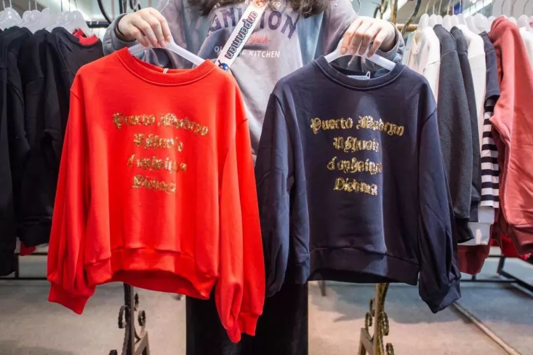 羽绒城清仓特价直播,羽绒服装清仓