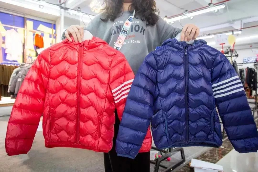 羽绒城清仓特价直播,羽绒服装清仓