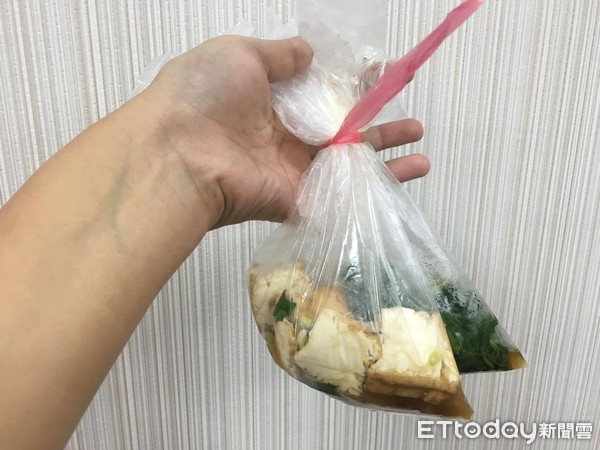 塑料袋遇着什么能分解出塑化剂,塑料袋冷冻后会有塑化剂吗