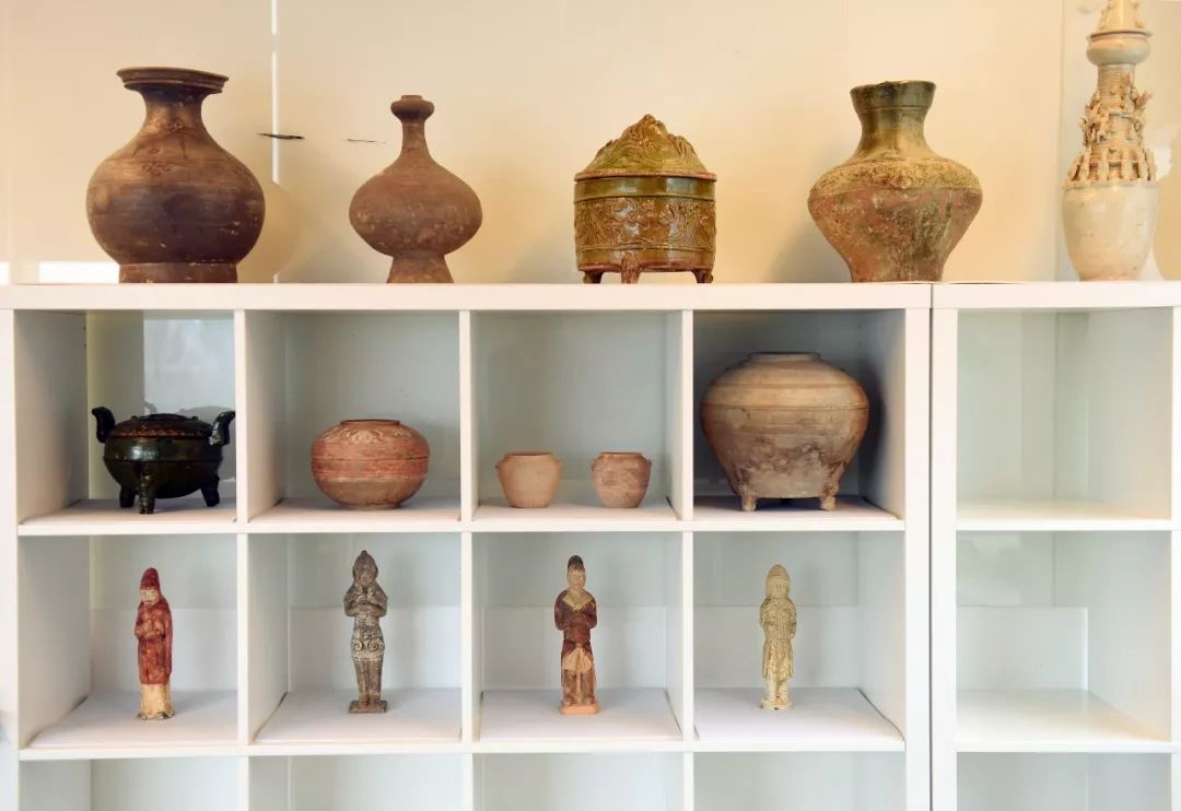 三年亏损到股价创新高，李宁拯救李宁：服务对象永远是打篮球最好的那个人