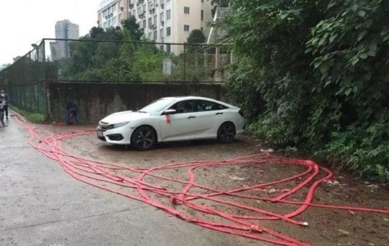 小心隔壁熊孩子春节回家安全用车攻略