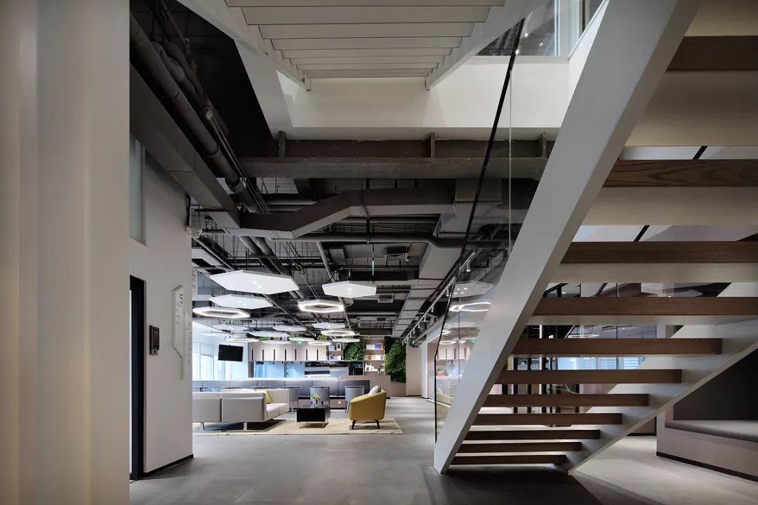 2000平方共享办公设计,联合办公室共享办公空间设计