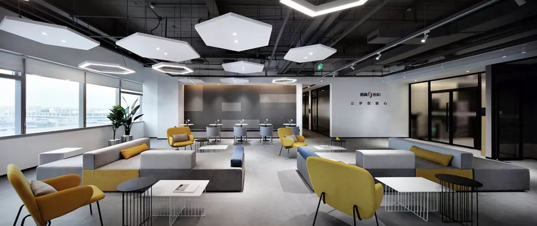 2000平方共享办公设计,联合办公室共享办公空间设计