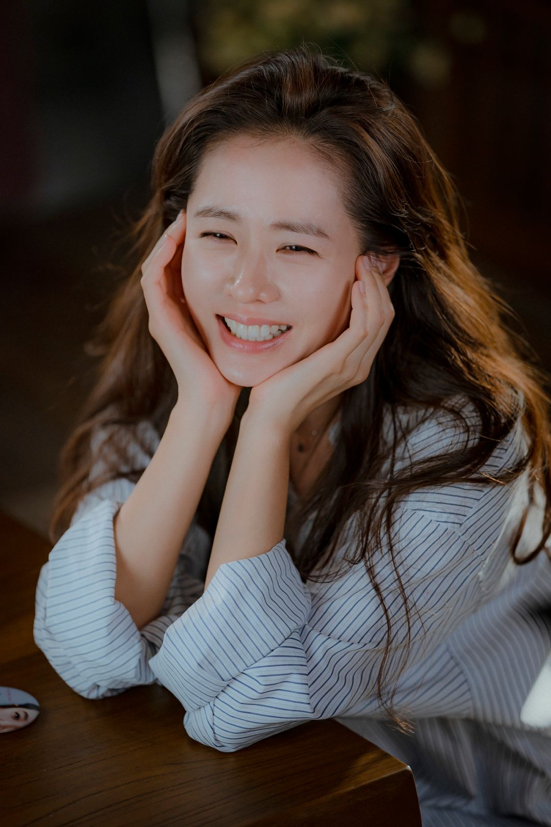 孙艺珍穿的真丝裙子,玄彬孙艺珍协商服装