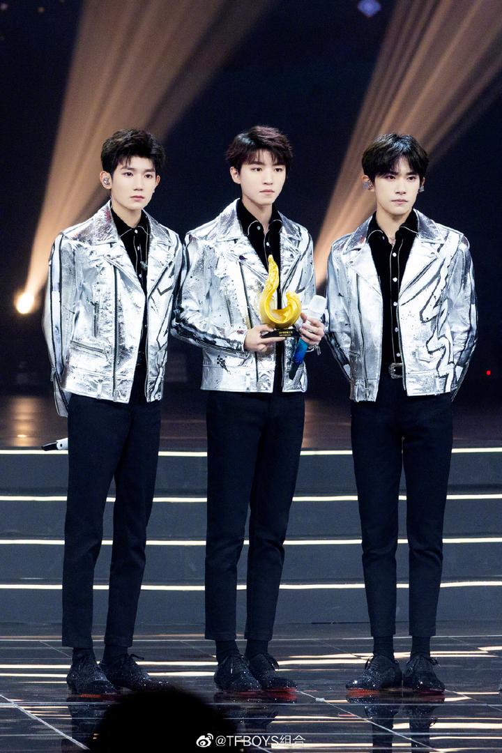 今年春晚“流量”多,看之前记得将这条“认脸”科普贴转给你爸妈