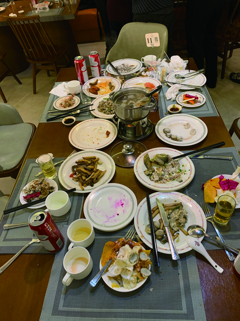 温都记者走访5家酒店：当“光盘行动”遇上“自助餐”，个别食客浪费依然严重