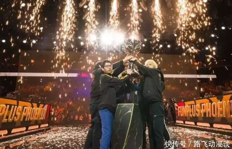 电竞从不务正业到欢迎入场,电竞选手真的就只是不务正业吗