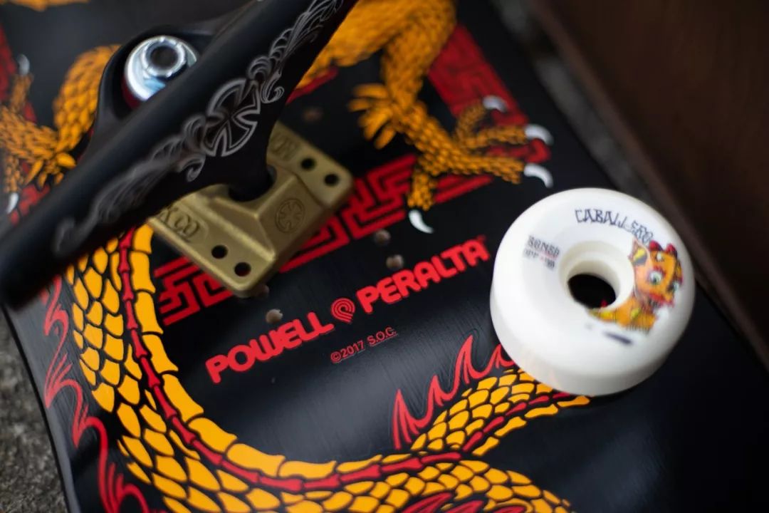 炫耀篇：全球限量30套！VANSCaballero三十周年秀完刷爆友尽圈