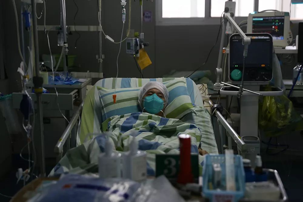 探访新冠重症救治一线人员,武汉重症病房icu首次曝光