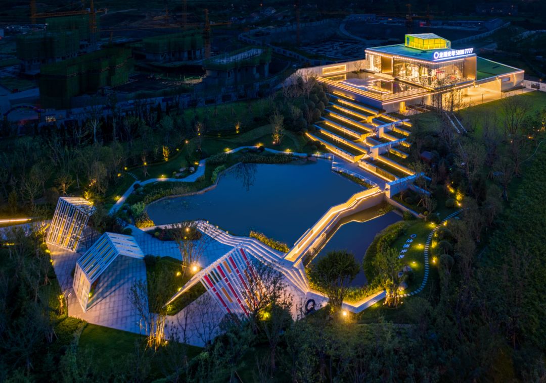 致广大尽精微方可成事,致广大而尽精微的视频