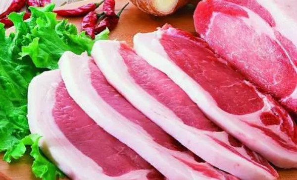 抗击疫情，南阳永发集团主动担当——无条件退掉年夜饭推出平价菜提供万吨冷库