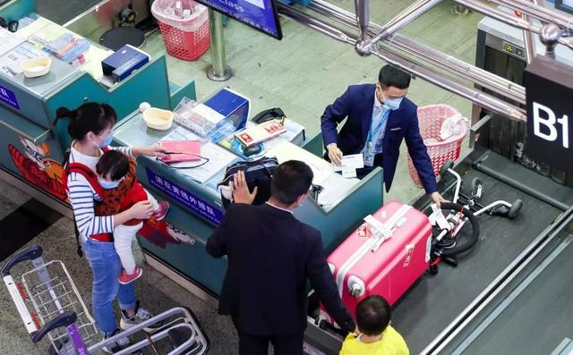 厦门航空：三个故事讲述地服“最美坚守”