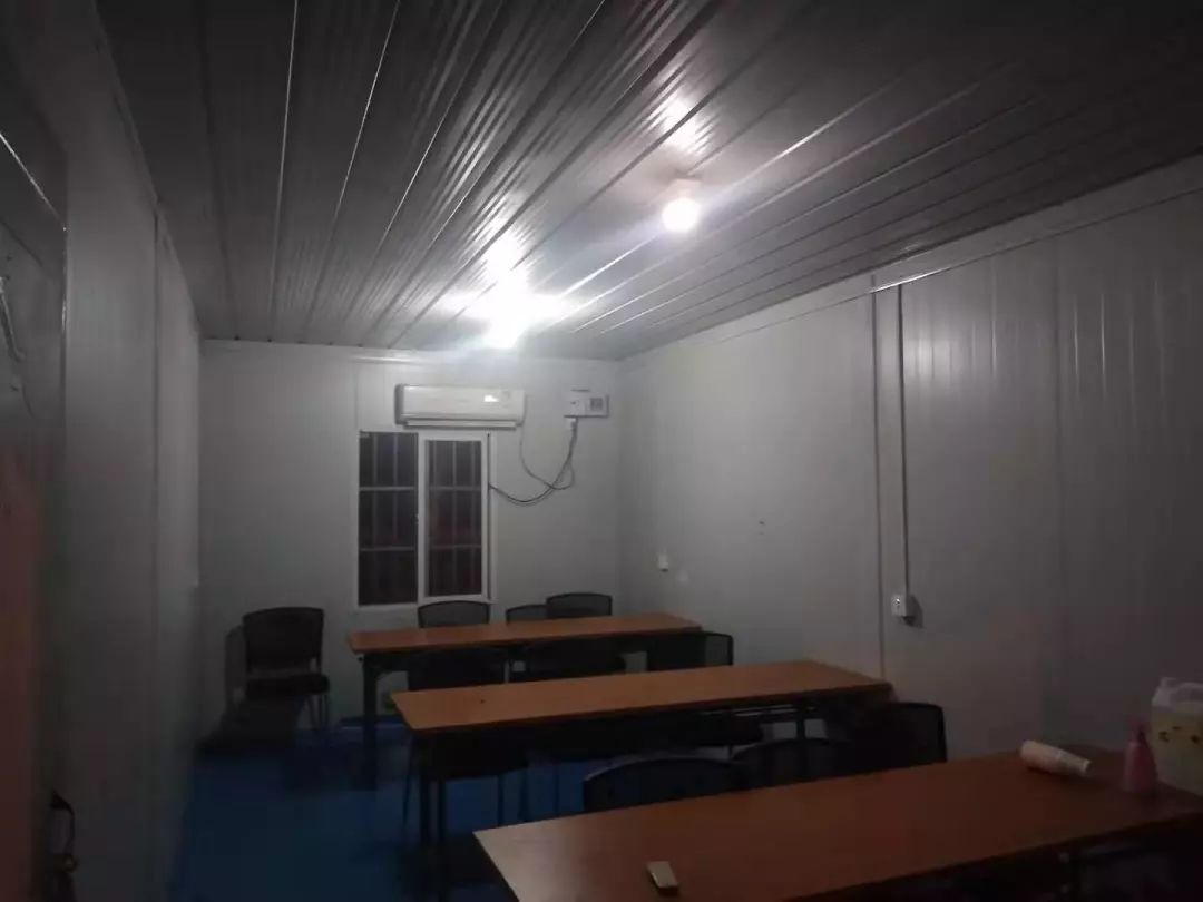 神速！20处临检板房连夜竣工暖心！“辛苦指数”换检疫人员“安心指数”